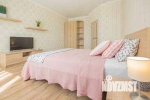 1-к квартира, посуточно, 48м2, 1/1 этаж