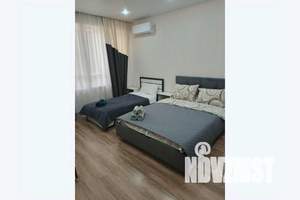 1-к квартира, посуточно, 42м2, 6/15 этаж