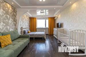 2-к квартира, посуточно, 85м2, 1/1 этаж