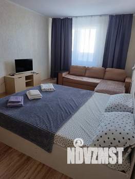 1-к квартира, посуточно, 43м2, 10/16 этаж