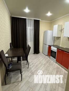 1-к квартира, посуточно, 35м2, 5/18 этаж