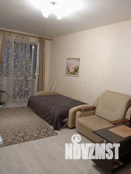 Студия квартира, посуточно, 33м2, 23/24 этаж