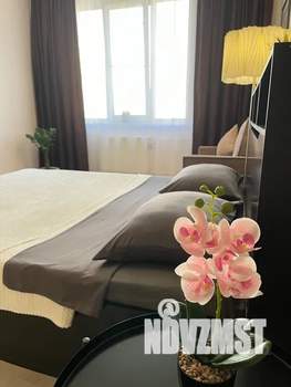 1-к квартира, посуточно, 40м2, 12/16 этаж