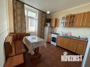 1-к квартира, посуточно, 38м2, 12/17 этаж