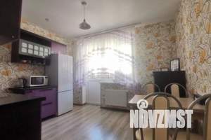 1-к квартира, посуточно, 38м2, 8/13 этаж