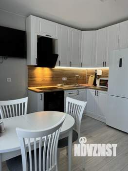 Студия квартира, на длительный срок, 27м2, 17/18 этаж