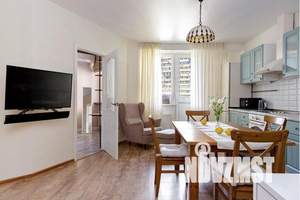 1-к квартира, посуточно, 60м2, 6/16 этаж