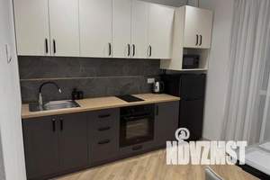 1-к квартира, посуточно, 35м2, 18/21 этаж