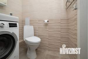 1-к квартира, посуточно, 40м2, 10/17 этаж