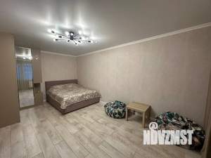 1-к квартира, посуточно, 37м2, 15/16 этаж