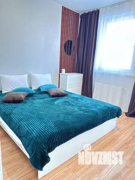 Студия квартира, посуточно, 34м2, 6/21 этаж