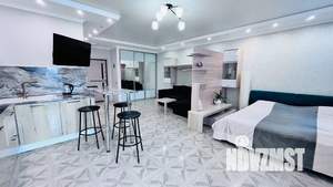 Студия квартира, посуточно, 40м2, 9/25 этаж