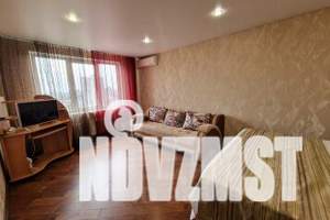 1-к квартира, посуточно, 40м2, 15/18 этаж