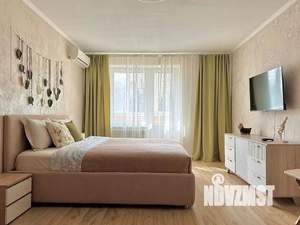 1-к квартира, посуточно, 45м2, 1/16 этаж