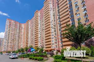 Студия квартира, посуточно, 28м2, 17/21 этаж