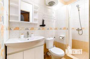 1-к квартира, посуточно, 28м2, 1/1 этаж