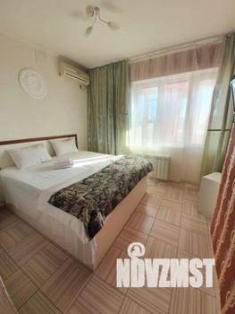 1-к квартира, посуточно, 16м2, 1/1 этаж