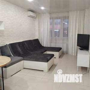 1-к квартира, посуточно, 45м2, 6/17 этаж