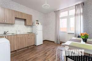 1-к квартира, посуточно, 49м2, 1/1 этаж