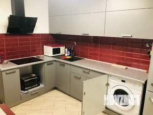 1-к квартира, посуточно, 38м2, 2/9 этаж