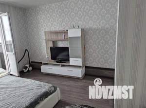 Студия квартира, на длительный срок, 30м2, 4/18 этаж