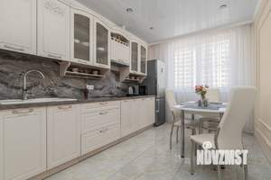 2-к квартира, посуточно, 62м2, 4/17 этаж