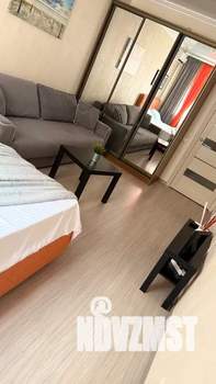 1-к квартира, посуточно, 42м2, 4/24 этаж