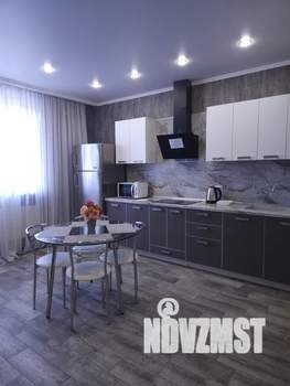 1-к квартира, посуточно, 52м2, 6/17 этаж