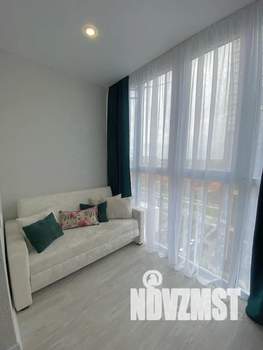 Студия квартира, посуточно, 30м2, 13/24 этаж
