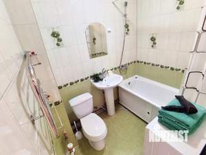 1-к квартира, посуточно, 43м2, 1/1 этаж