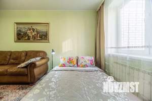 1-к квартира, посуточно, 50м2, 1/1 этаж