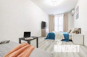 1-к квартира, посуточно, 42м2, 1/1 этаж