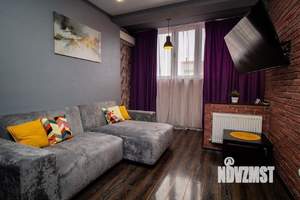 1-к квартира, посуточно, 37м2, 1/1 этаж