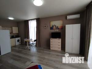 Студия квартира, посуточно, 34м2, 3/3 этаж