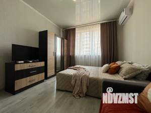 1-к квартира, посуточно, 44м2, 8/18 этаж