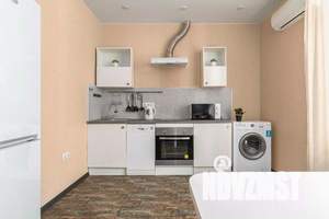 2-к квартира, посуточно, 70м2, 7/23 этаж