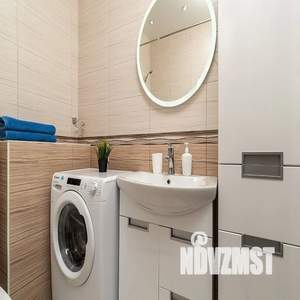 1-к квартира, посуточно, 37м2, 10/22 этаж