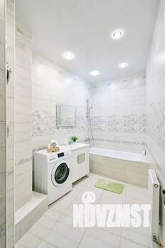 2-к квартира, посуточно, 63м2, 13/16 этаж