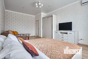 1-к квартира, посуточно, 50м2, 4/19 этаж