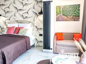 Студия квартира, посуточно, 35м2, 8/18 этаж