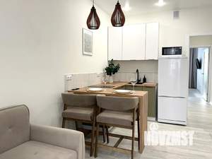 1-к квартира, посуточно, 43м2, 6/9 этаж