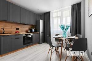 1-к квартира, посуточно, 37м2, 13/24 этаж