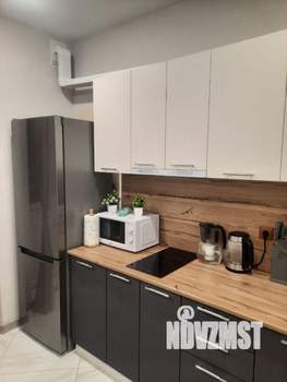 1-к квартира, посуточно, 38м2, 4/22 этаж