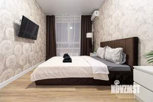 2-к квартира, посуточно, 50м2, 13/18 этаж