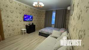 1-к квартира, посуточно, 42м2, 3/17 этаж