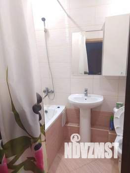 1-к квартира, посуточно, 40м2, 6/22 этаж