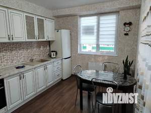 2-к квартира, посуточно, 64м2, 5/17 этаж