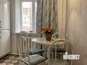 2-к квартира, посуточно, 45м2, 1/1 этаж