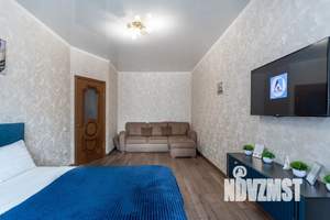 1-к квартира, посуточно, 42м2, 3/17 этаж