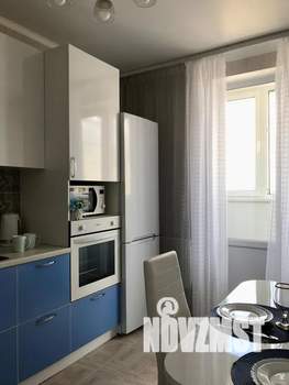 1-к квартира, посуточно, 36м2, 9/16 этаж